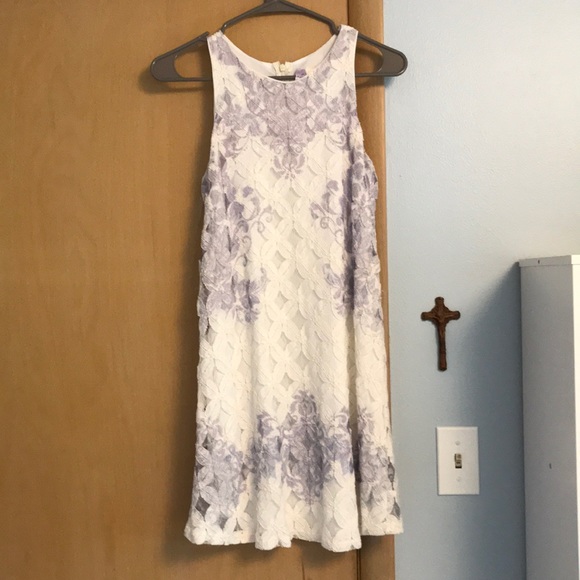 Francesca's Collections Dresses & Skirts - Purple and white lace Francesca’s dress